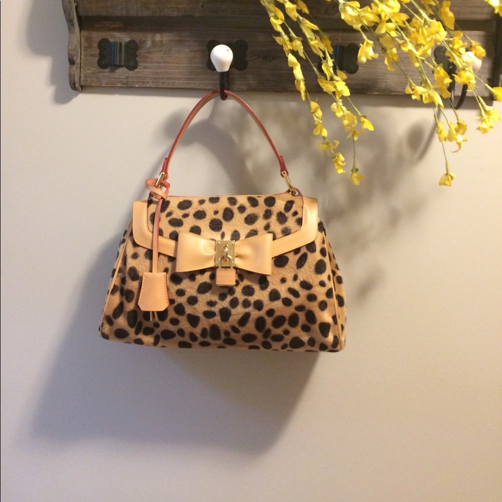 Leopard purse